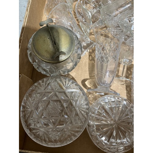 769 - Box of glass to include sugar bowl with integrated tongs