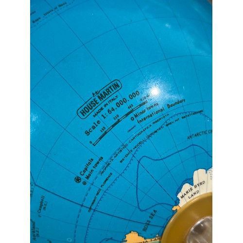 789 - Globe by House Martin Italy 1:64,000,000