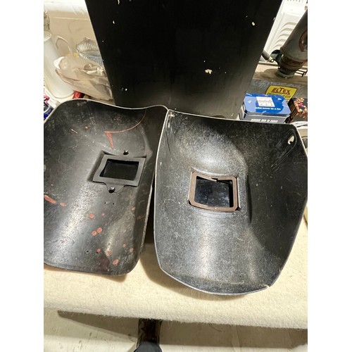 793 - 2 x Welding masks