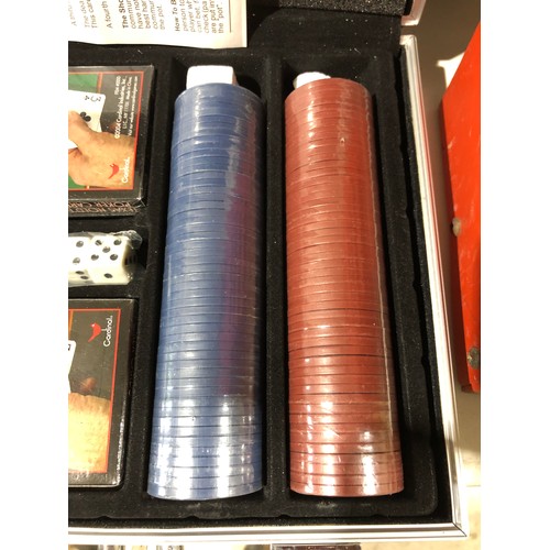 797 - Texas Hold'em Tournament Poker Chip Set