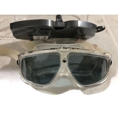 862 - Adult Aqua Sphere swimming goggles