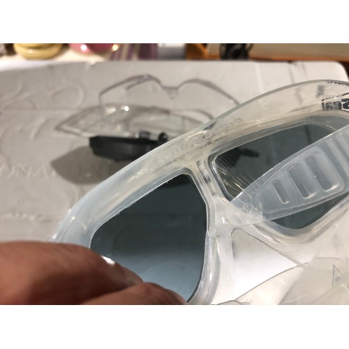 862 - Adult Aqua Sphere swimming goggles