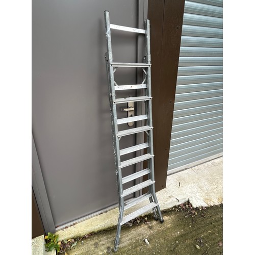 956 - Folding Aluminium step ladder.