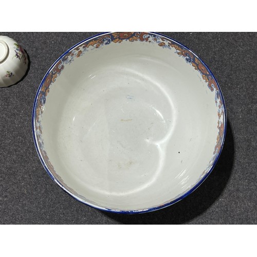 1025 - A pair of large Ridgeways Chinese Japan pattern fruit bowl