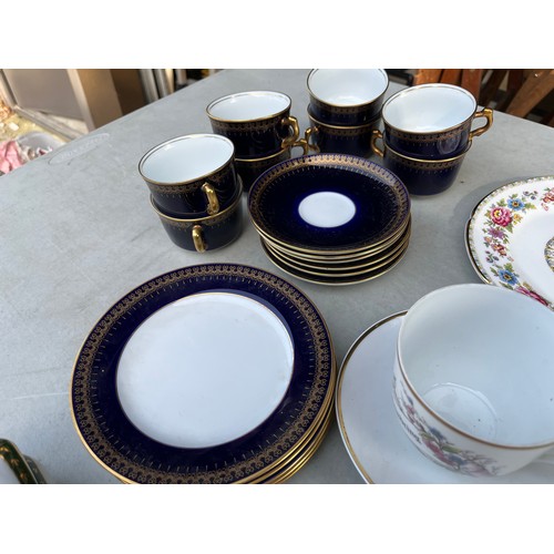 1048 - A collection of Paragon Rockingham, Crown Derby, Romanov cobalt and other chinaware