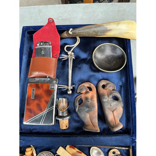 1079 - Box of small collectables including lace tools clay figurines, shoe horn, scales, spurs, lighters et... 