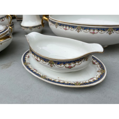 1099 - Large Limoges France dinner service from Maison Ritzen Soeups, Bruxelles