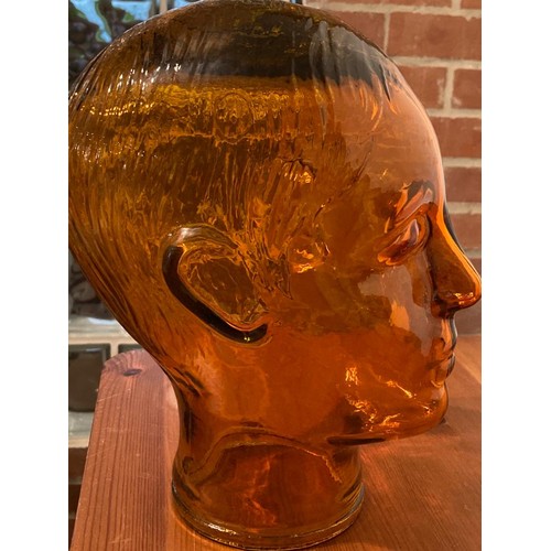 1154 - Orange glass head