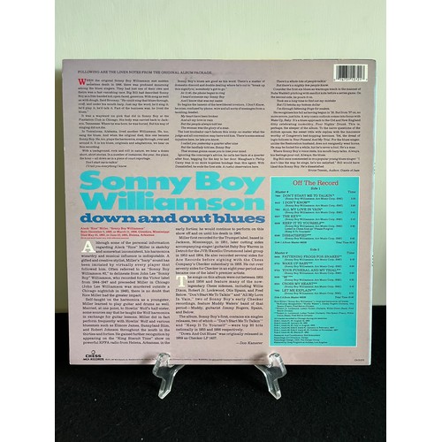 10 - Sonny Boy Williamson Sings. Down and out Blues. CH 31272