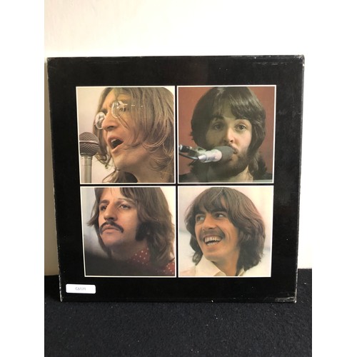 206 - The Beatles. Let it be. With booklet, Complete and Mint. PCS 7096