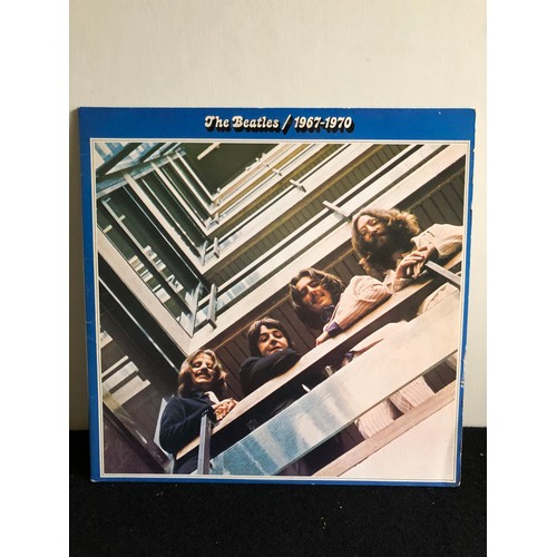 208 - The Beatles / 1967-1970 on Black Vinyl. PCSP 718