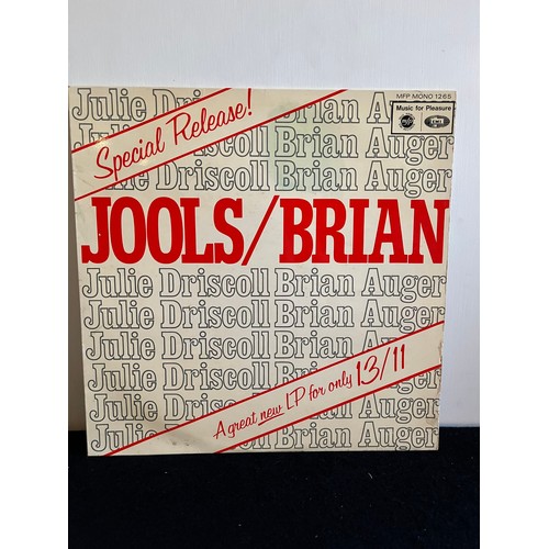 402 - Julie Driscoll and Brian Auger. Special release, MFP, mono 1265,