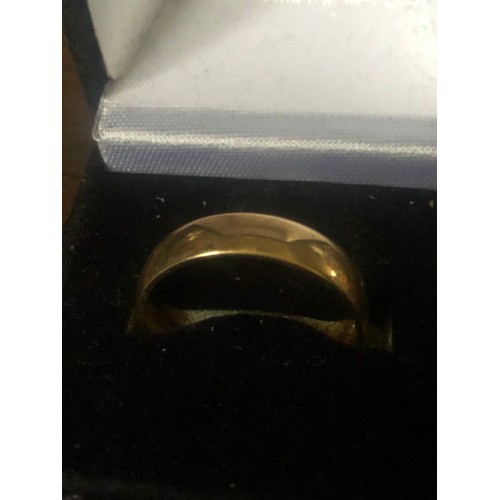 34 - 9ct Gold Wedding Ring 4.3g Fully hallmarked size S½ -T