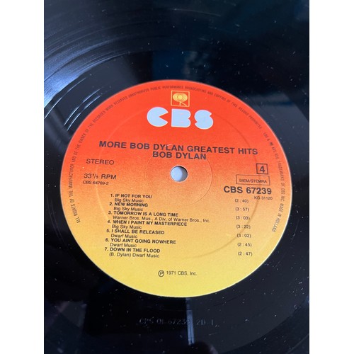 519 - More Bob Dylan, greatest hits. CBS,S67239