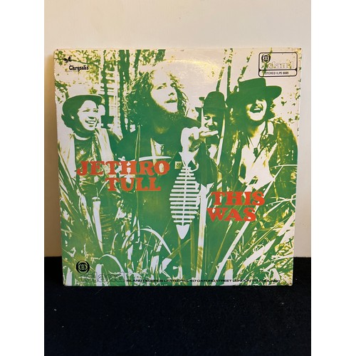 542 - Jethro Tull. This was. Island records, ILPS9085