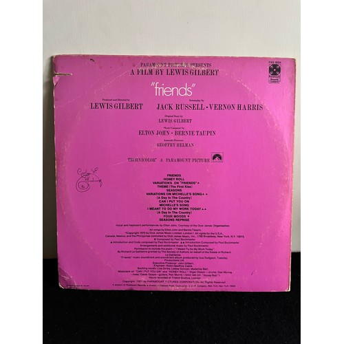 562 - Elton John. Friends, PAS6004