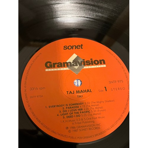 384 - Taj Mahal. Sonet records, SNTF975, stereo