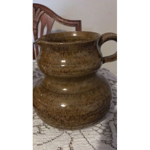 6 - Three pottery items, including Italian