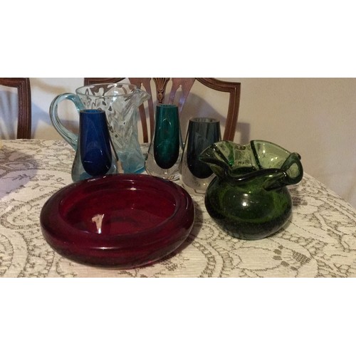 9 - Six pieces of Whitefriars glass. Including mutton, vases and control bubble samples,