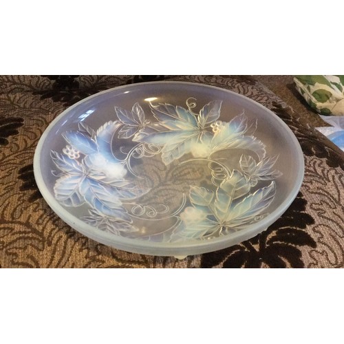 14 - French Vine and tendril Opalescent art, glass bowl,  Centre marked Etling.