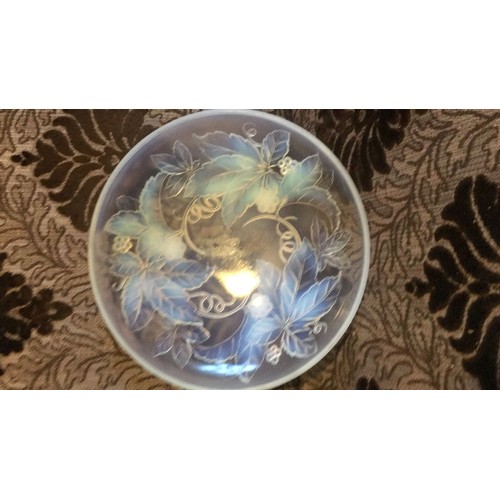 14 - French Vine and tendril Opalescent art, glass bowl,  Centre marked Etling.