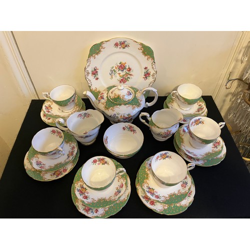 35 - Paragon Rochingham teaset.