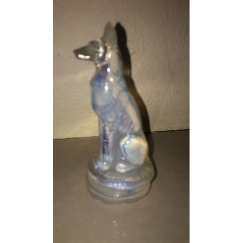 38 - R Lalique. 1925 opalescent dog figurine wear to base