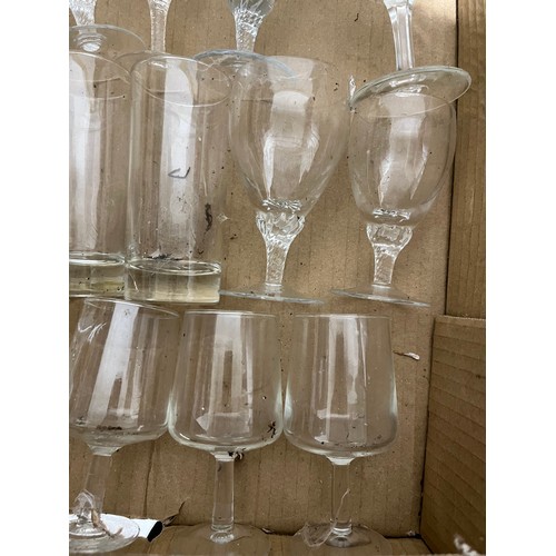 99 - Box of stem glassware