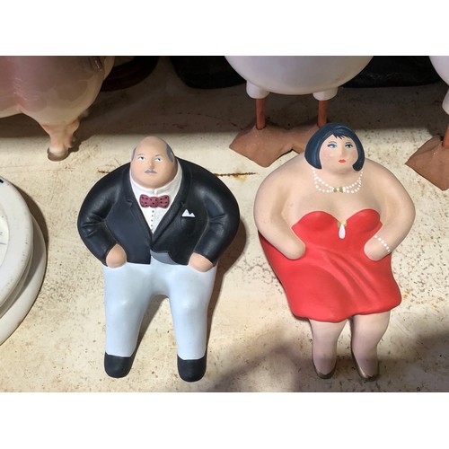 210 - Set of Rare L'Aquilone Italy Fat Man and Woman Couple Figurines. 

Produced in the 1980's these uniq... 