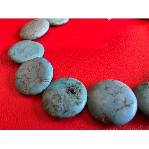 286 - Good quality Turquoise necklace 50-56cm..