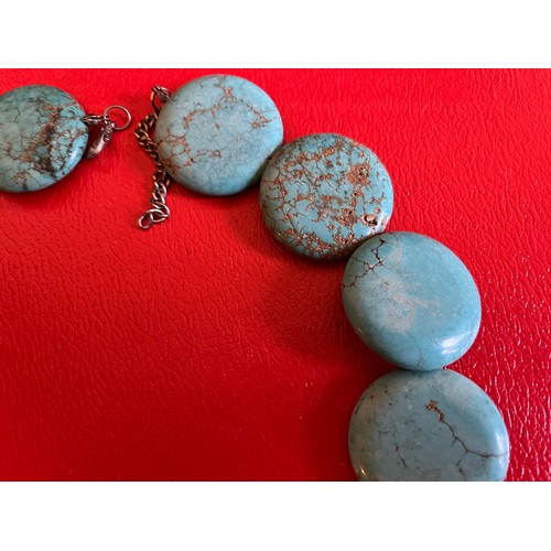 286 - Good quality Turquoise necklace 50-56cm..