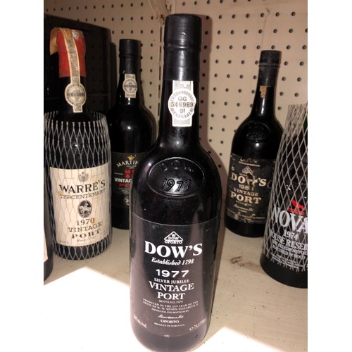 780 - 1 bottle of 1977 Dow Vintage Port, Portugal. Stored in a temperature and humidity controlled environ... 