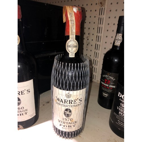 781 - 1 bottle of 1970 Warre's Tercentenary Vintage Port, Portugal. Stored in a temperature and humidity c... 