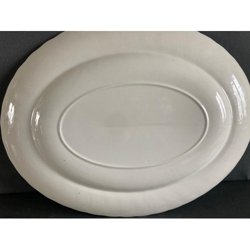 198 - Large platter. unbranded and it measures 37cm x 29cm plate 55cm x35cm