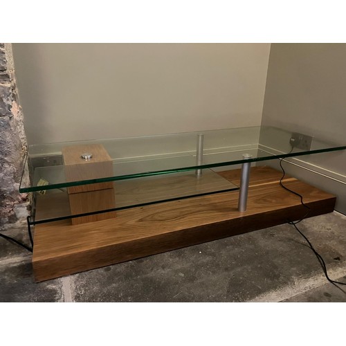 230 - SoundStyle Finewoods Moderna Plasma TV, Hifi display unit. Purchased from John Lewis. It’s 52 cmx1.5... 