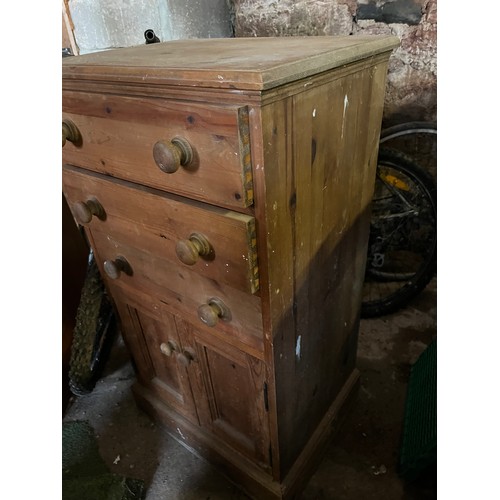 236 - Antique pine chest of drawers over cupboard.