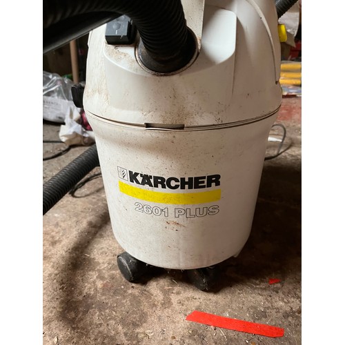 266 - Karcher 2601 plus vacuum cleaner.