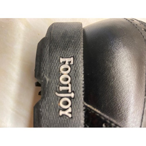 293 - exceptionally good pair of size 10 Footjoy Greenjoys golf shoes with proper spikes. Only worn once  ... 