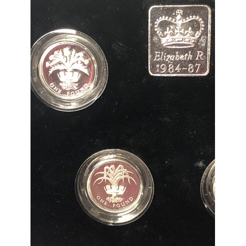 418 - 1984 to 1987 silver proof boxed piedfort. £1 coin set with certificate