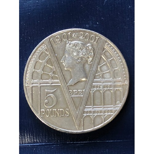 419 - 1901 to 2001 £5 coin