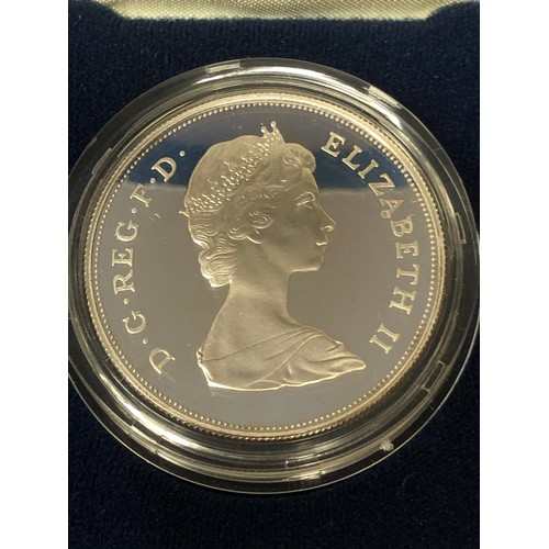 427 - Prince, Charles and Lady Diana Spencer, 1981, silver proof crown. Certificate boxed