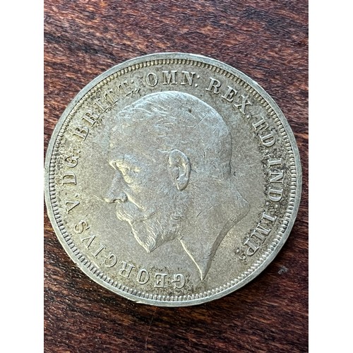 435 - George V (1910-36), half-silver Crown, 1935, Silver Jubilee Issue
Obverse - Bare head left with rais... 