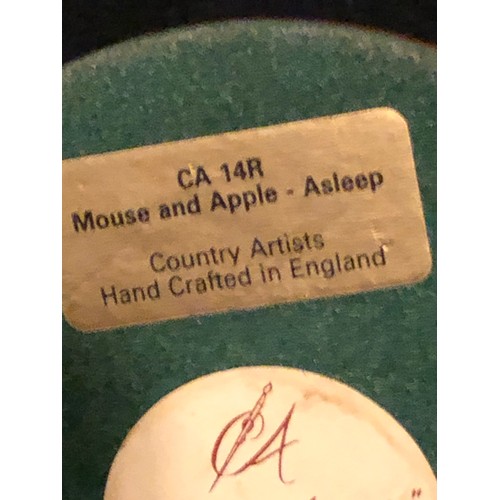 580 - Rare No. CA14R Country Artists Mouse sleeping in an apple