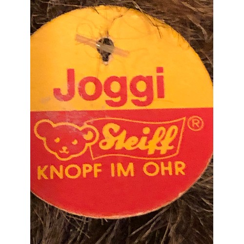 582 - Steiff Joggi Hedgehog with button in ear. No. 070556