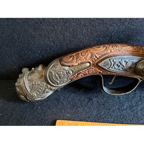 601 - Reproduction flintlock jouling pistol