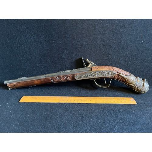 601 - Reproduction flintlock jouling pistol