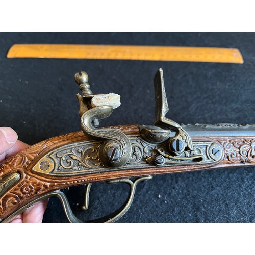 601 - Reproduction flintlock jouling pistol