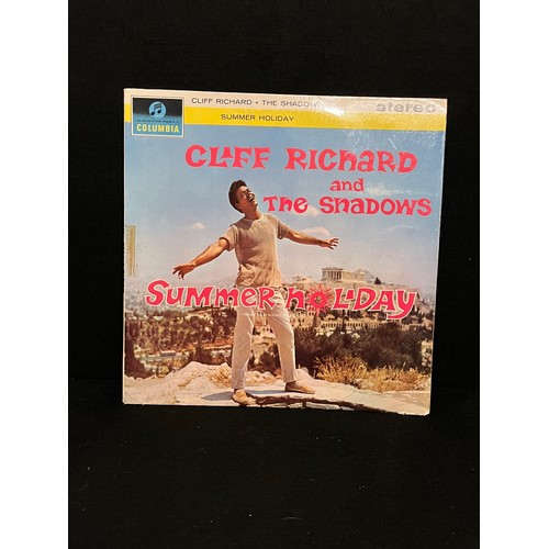 1821 - Cliff Richard and the shadows. Summer holiday.  Columbia records, stereo SCX3462.