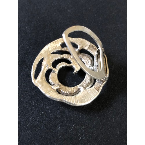 58 - Silver plated scarf clip