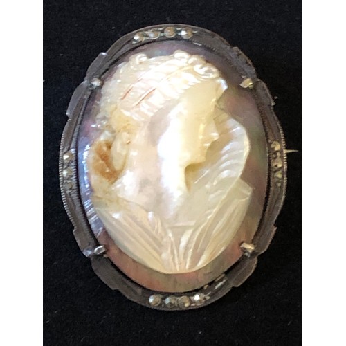 58 - VICTORIAN Sterling SILVER Pin / Brooch with Mother of Pearl Cameo portrait set in a hallmarked case ... 